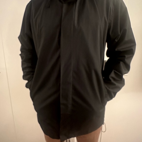 Hugo Boss Weatherproof Black Jacket - M - Picture 4 of 15